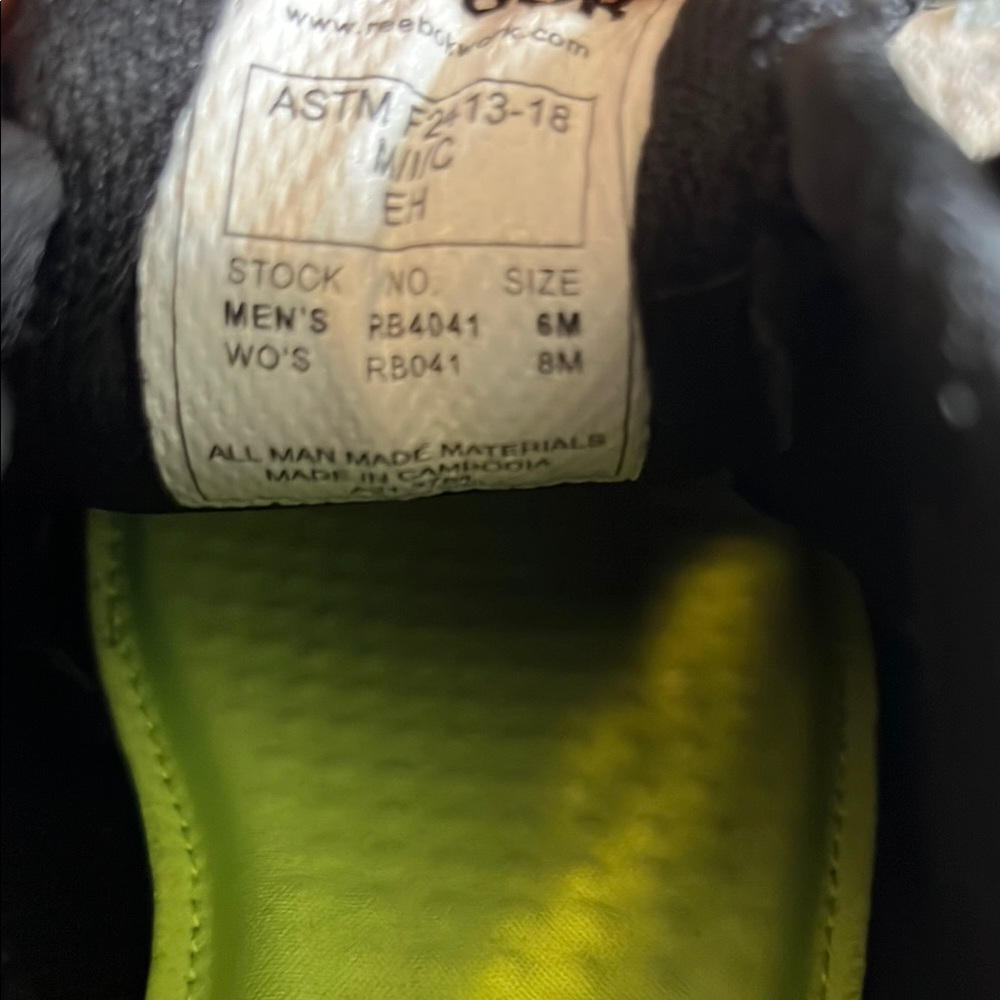 Reebok Unisex Black Athletic Super Comfortable Work Shoe - Picture 4 of 4